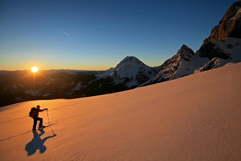Haus Bergzauber Lägenhet Ramsau am Dachstein Exteriör bild
